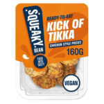 Product image for Squeaky Bean Ready To Eat Marinated Chicken Style Pieces Kick of Tikka